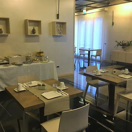 Archeo Hotel 3*