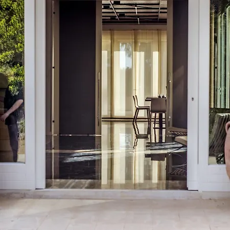 Archeo Hotel 3*
