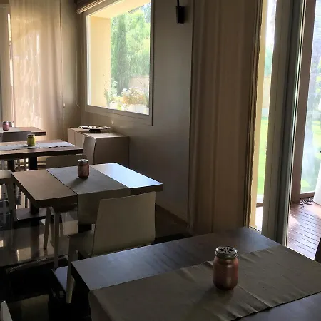 Hotel Archeo 3*