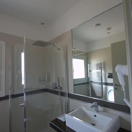 Archeo Hotel 3*